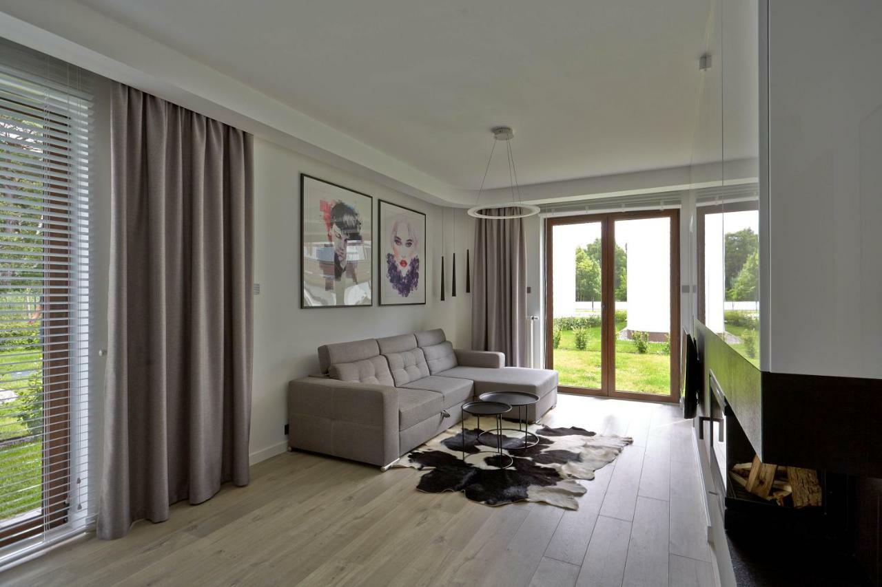 Apartament Baltica Z Ogrodkiem - W Ustronnym Miejscu Tuz Przy Plazy Рогово Экстерьер фото