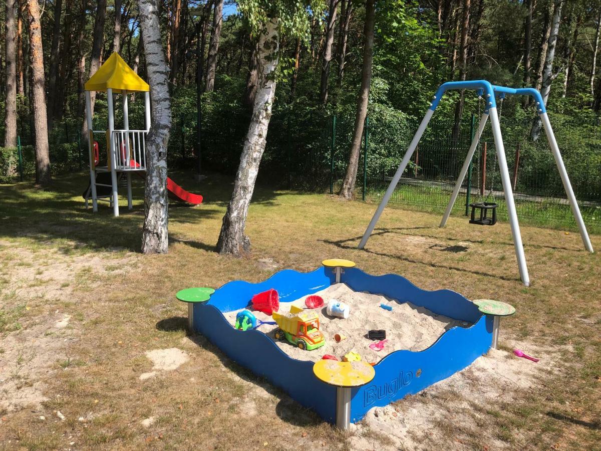 Apartament Baltica Z Ogrodkiem - W Ustronnym Miejscu Tuz Przy Plazy Рогово Экстерьер фото